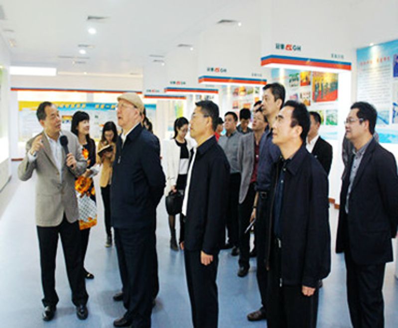 2015��02��25��